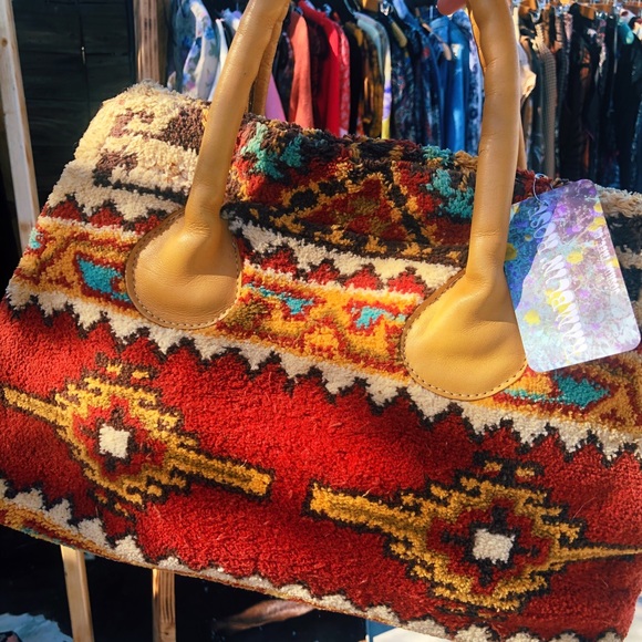 SOLD Vintage 60s 70s Kilim Carpet Bag Satchel - Picture 2 of 6